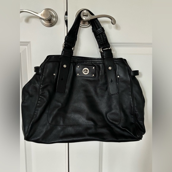Marc Jacobs Handbags - Vintage Marc Jacobs leather purse.